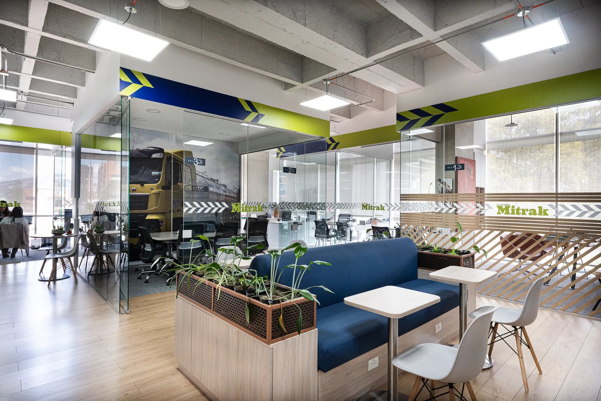 BeARK  proyecto 360° arquitectura comercial